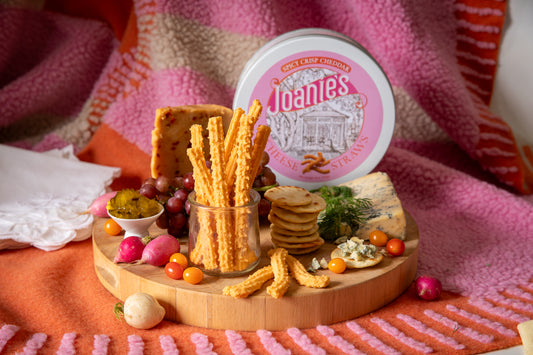 SPICY CRISP CHEDDAR TIN